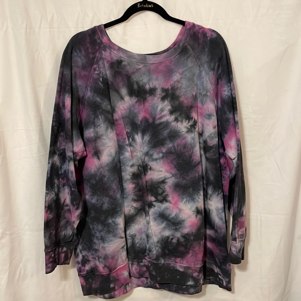 Torrid tie dyed sweatshirt Size 3X